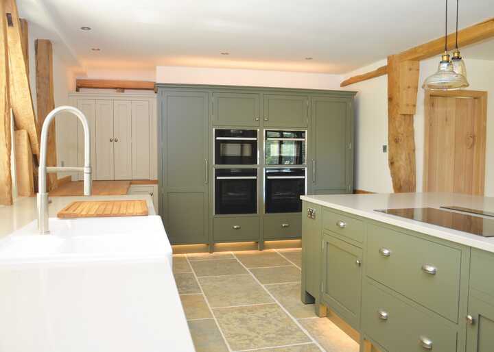 Integrated Kitchen by Unfitted Kitchens