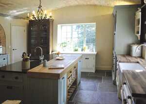 traditional kitchen island