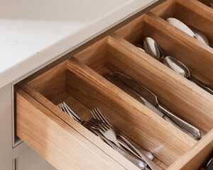 Drawers on a freestanding kitchen island