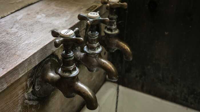 bronze taps bronze taps