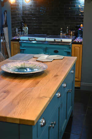 A Freestanding Kitchen Island to Match the Everhot cooker11.jpg