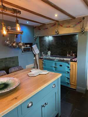 A Freestanding Kitchen Island to Match the Everhot cooker01.jpg