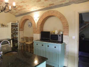 Tuscan Farmhouse Kitchen in Devon26.jpg