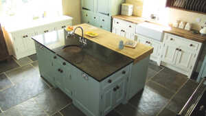 Tuscan Farmhouse Kitchen in Devon14.jpg