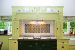 Classic Farmhouse Kitchen07.jpg