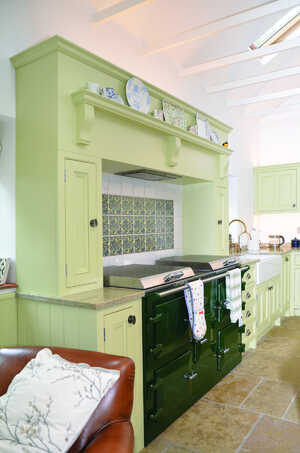 Classic Farmhouse Kitchen03.jpg